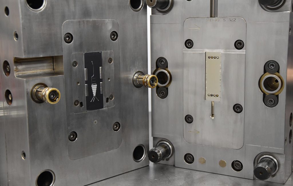 Injection-molding-tooling-with-mold-inserts-1-1500x950